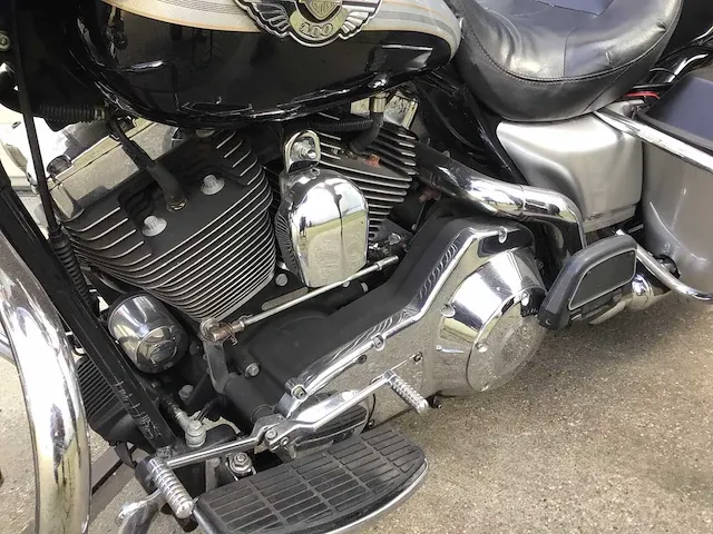 Harley davidson - tour - 88 flhtcui egult.cl. - motorfiets - afbeelding 3 van  33