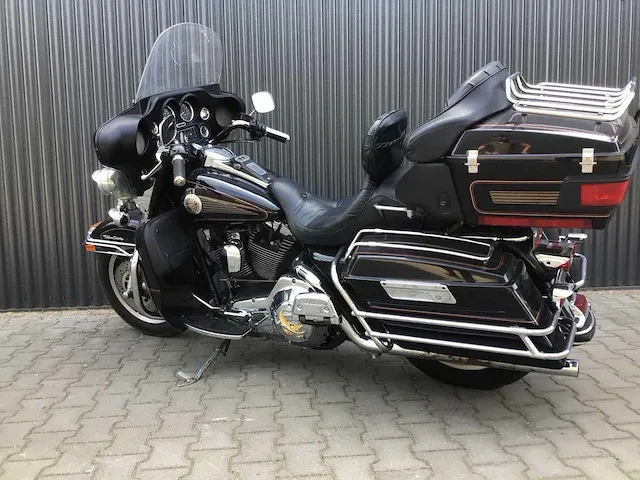 Harley davidson - tour - flhtcui - electra glide ultra classic injection motorfiets motorfiets - afbeelding 25 van  28