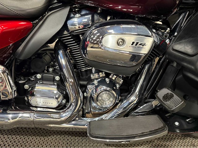 Harley davidson - tour - motorfiets - 2019 - afbeelding 13 van  26