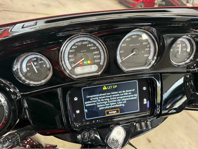 Harley davidson - tour - motorfiets - 2019 - afbeelding 19 van  26