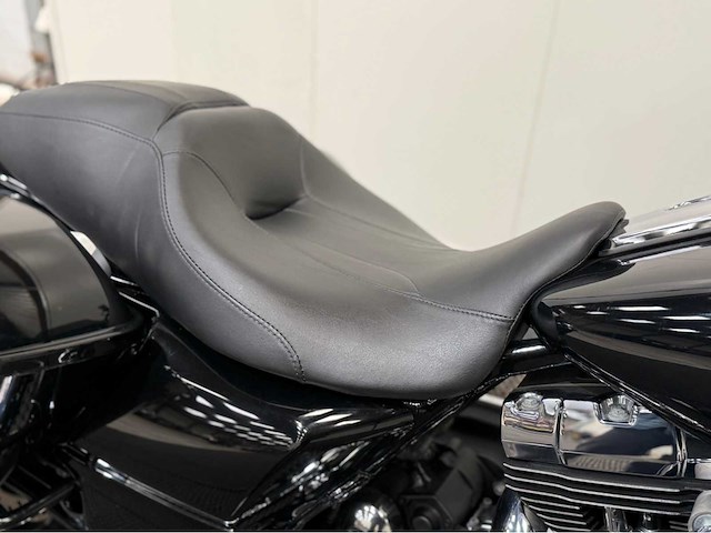 Harley davidson- tour - motorfiets - 2014 - afbeelding 6 van  26