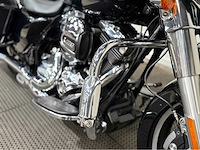 Harley davidson- tour - motorfiets - 2014 - afbeelding 14 van  26