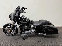 Harley davidson- tour - motorfiets - 2014 - afbeelding 21 van  26