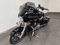 Harley davidson- tour - motorfiets - 2014 - afbeelding 23 van  26