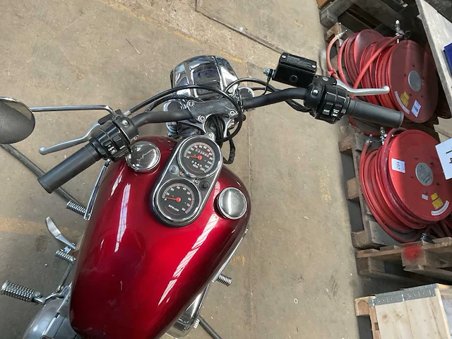 Harley-davidson chopper motorfiets - afbeelding 4 van  13