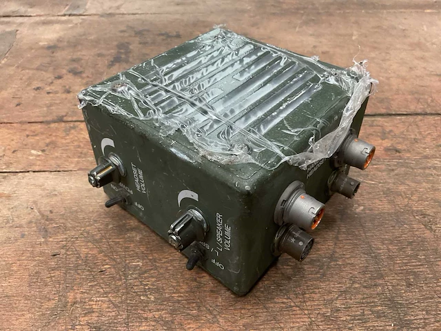 Harris loudspeaker-amplifier - afbeelding 1 van  4