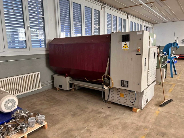 Harrison - 1999 - alpha 460 plus - cnc draaibank - afbeelding 2 van  6