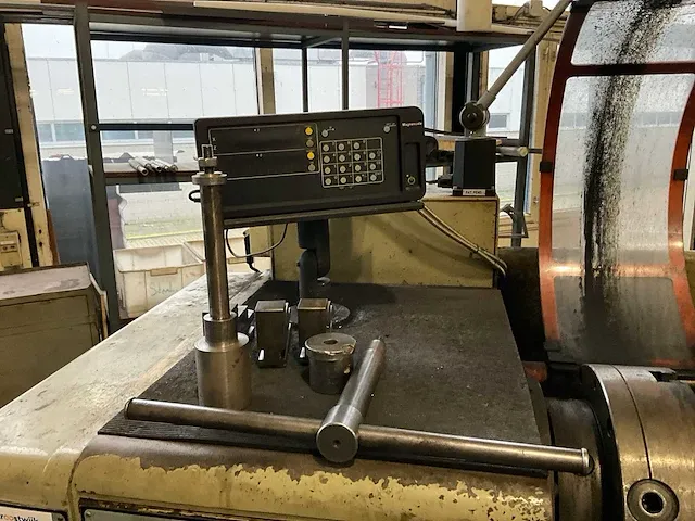 Harrison m500 universele draaibank - afbeelding 2 van  17