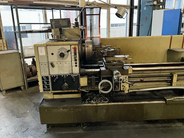 Harrison m500 universele draaibank - afbeelding 11 van  17
