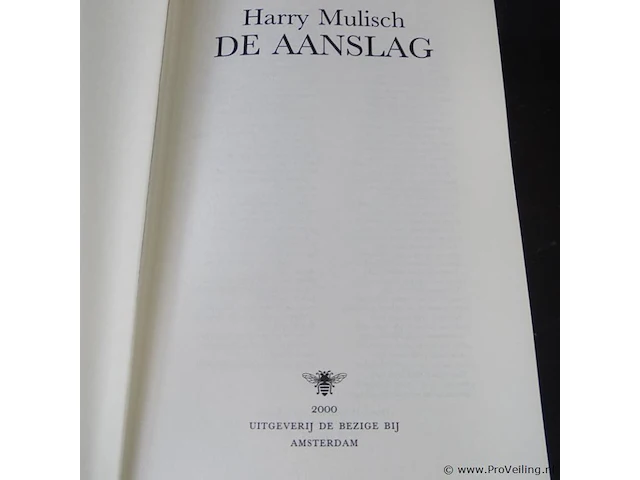 Harry mulisch. de aanslag - afbeelding 2 van  5