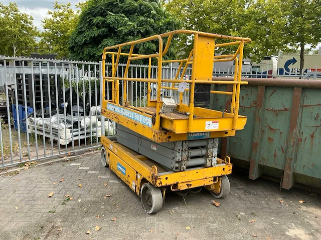 Harsco schaarhoogwerker - afbeelding 1 van  12