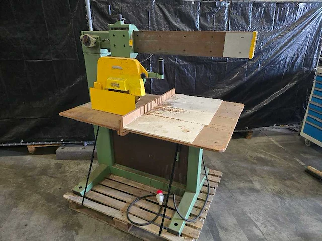 Harwi - 1988 - 625 u - afkortcirkelzaagmachine - afbeelding 1 van  9