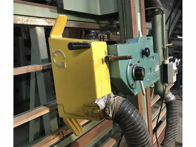 Harwi - giraffe 1250 10,5 - paneelcirkelzaagmachine - 1990 - afbeelding 6 van  9