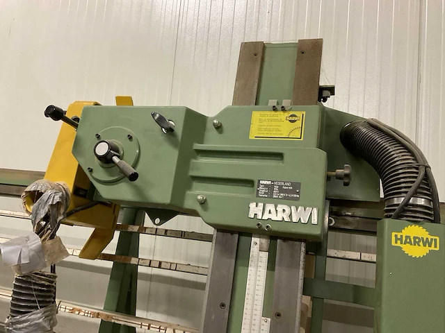 Harwi 1550 verticale platenzaagmachine - afbeelding 4 van  15