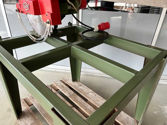 Harwi 625 radiaalafkortzaagmachine - afbeelding 4 van  10