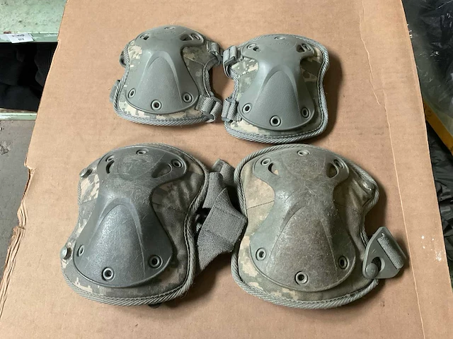Hatch knee and elbow pad set - afbeelding 1 van  2
