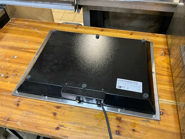 Hatco hbg-2418 keramische warmhoudplaat - afbeelding 5 van  6