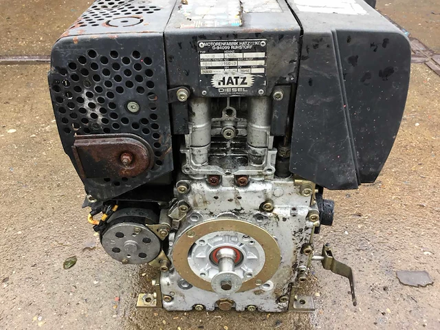 Hatz 1b30-6 dieselmotor - afbeelding 2 van  3
