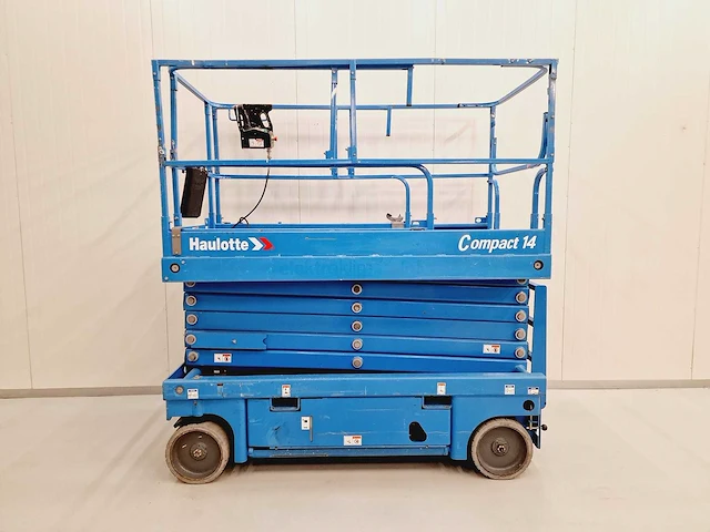 Haulotte - compact 14 - hoogwerker - afbeelding 20 van  23