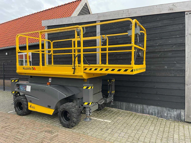 Haulotte compact 12 dx hoogwerker - afbeelding 21 van  23