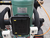 Hauser - afbeelding 3 van  13