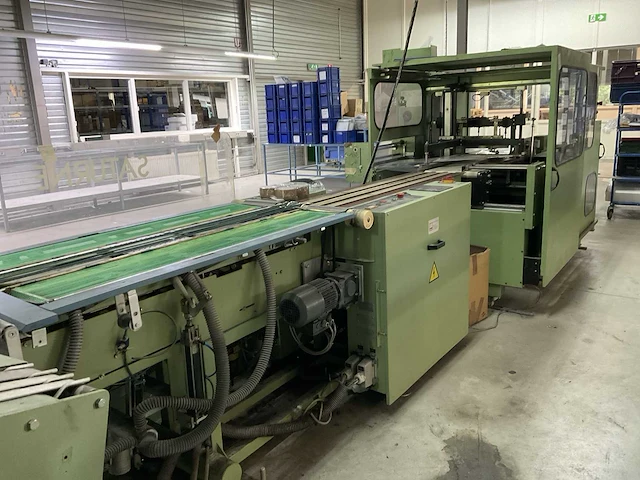 Haussmann s3-500 t-shirt vouw en inpakmachine - afbeelding 4 van  21