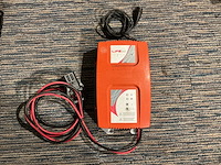 Hawker - 24v 80a - acculaders - afbeelding 1 van  2