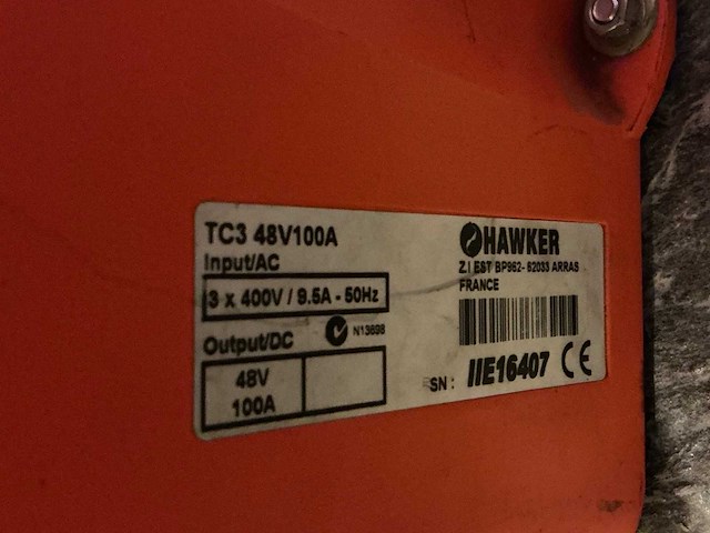 Hawker - 48v 100a - acculaders - afbeelding 2 van  2