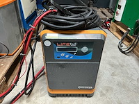 Hawker - 48v 82a - acculaders - afbeelding 1 van  3