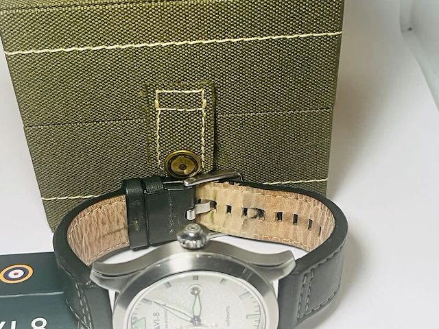 Hawker hurricane automatic militaire herenhorloge avi-8 - afbeelding 8 van  8