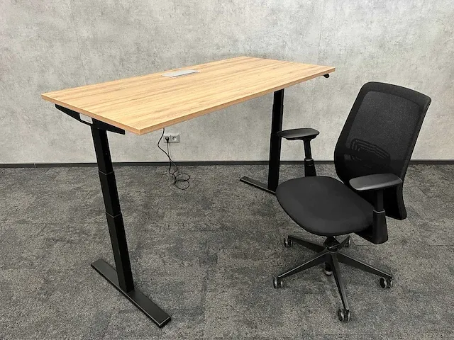 Haworth - elektrisch zit/sta werkplek 160x80 - afbeelding 1 van  26