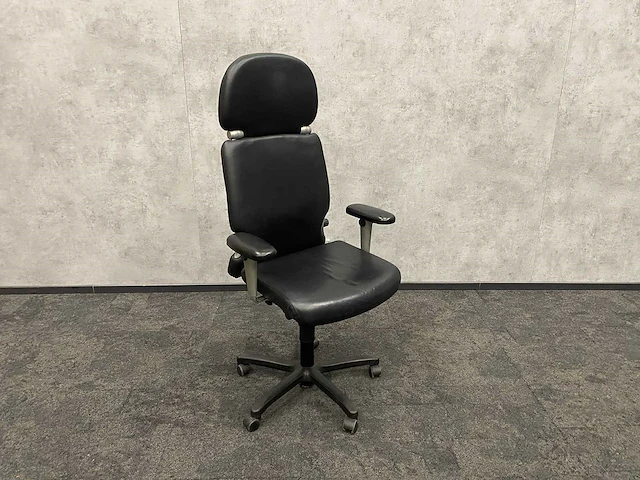 Haworth comforto 77 - directie bureaustoel - leder met hoofdsteun - afbeelding 1 van  9