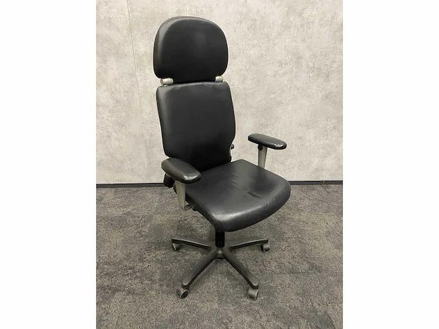 Haworth comforto 77 - directie bureaustoel - leder met hoofdsteun - afbeelding 3 van  9