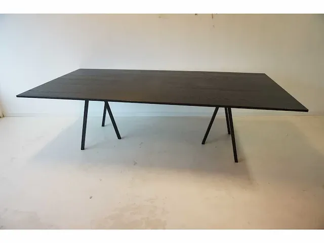 Hay - loop stand - tafel - afbeelding 1 van  3