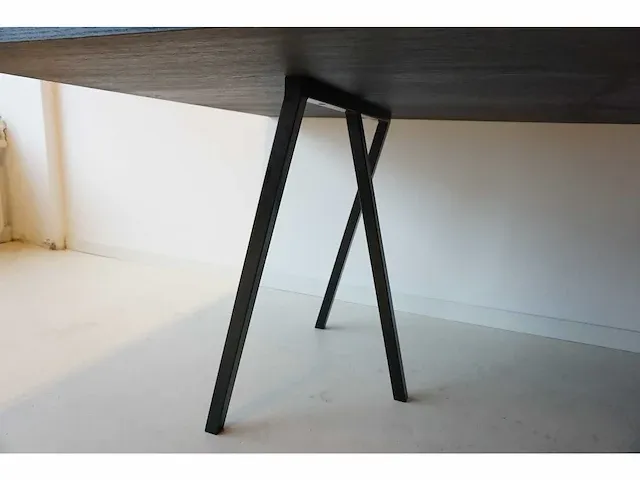 Hay - loop stand - tafel - afbeelding 3 van  3