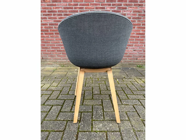 Hay a about chair design stoel (8x) - afbeelding 5 van  10