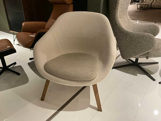 Hay about a lounge fauteuil - afbeelding 2 van  6