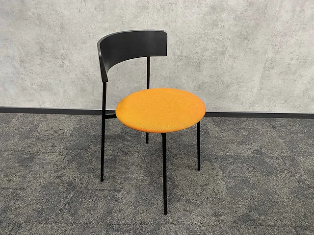 Hay/ fest - 8persoons design kantine opstelling - afbeelding 10 van  17