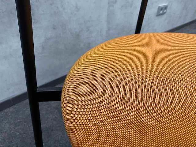 Hay/ fest - 8persoons design kantine opstelling - afbeelding 12 van  17