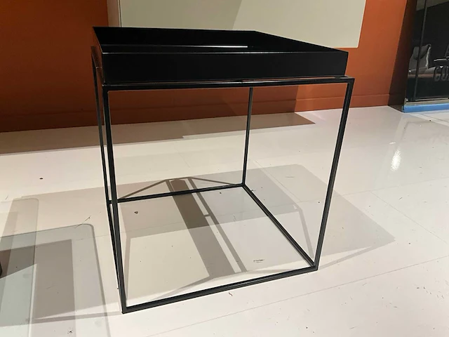 Hay medium bijzettafel - afbeelding 1 van  5