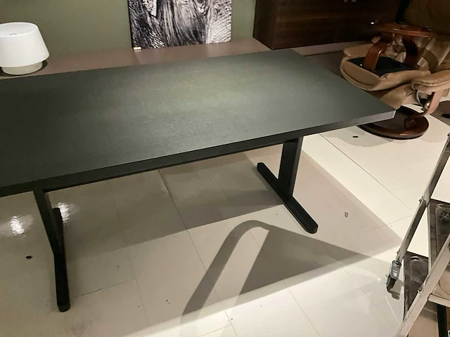 Hay passarelle eetkamertafel - afbeelding 2 van  5