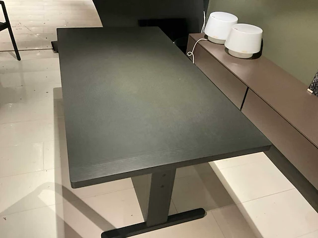 Hay passarelle eetkamertafel - afbeelding 4 van  5