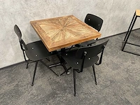 Hay revolt - design opstelling - afbeelding 6 van  13