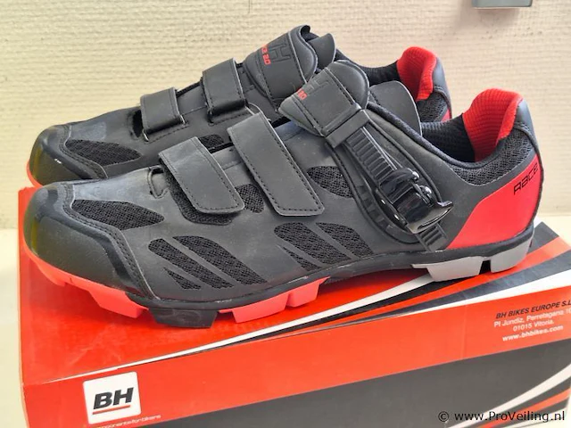 Hb mtb fietsschoenen model race mtb red | maat 45 - afbeelding 2 van  6