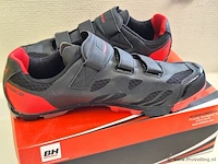 Hb mtb fietsschoenen model race mtb red | maat 45 - afbeelding 3 van  6