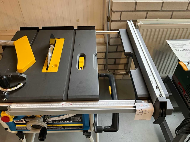 Hbm - 250 mm. profi - table circular sawing machine - afbeelding 7 van  10