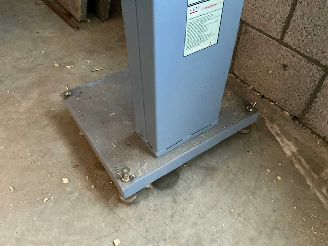 Hbm 100x1220 bandschuurmachine - afbeelding 8 van  9