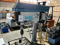 Hbm 32 kolomboormachine - afbeelding 3 van  12