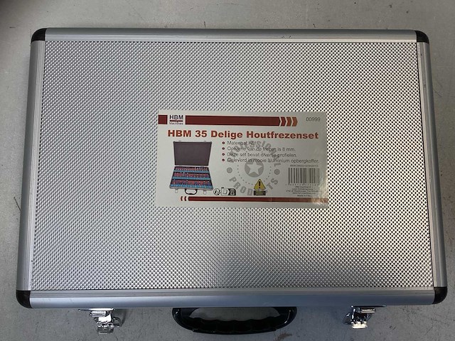 Hbm 35-delige houtfrezenset – 8mm schacht, hardmetaal, diverse profielen - afbeelding 3 van  3