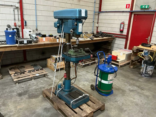 Hbm hdp32 kolomboormachine - afbeelding 4 van  11